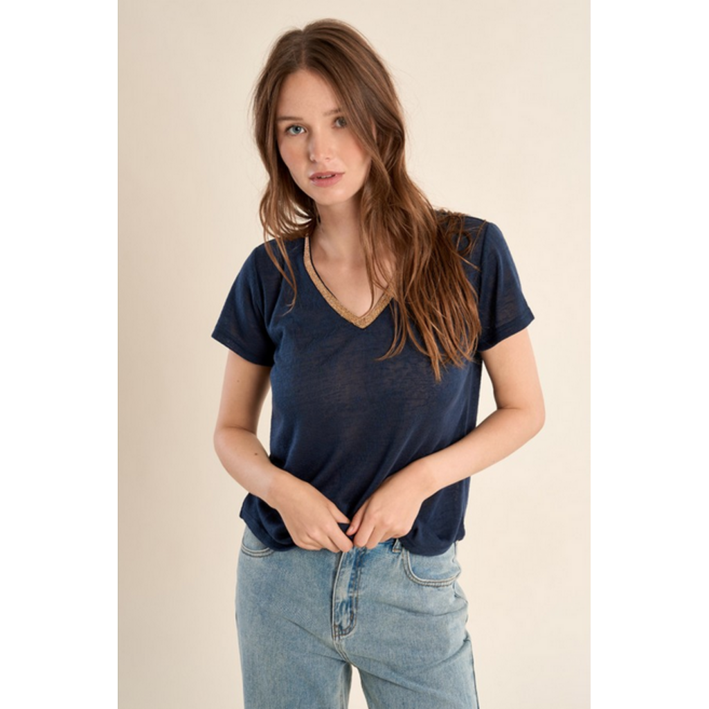 MOLLY BRACKEN MOLLY BRACKEN 26E TOP MARINE M COURTE COL V DORE