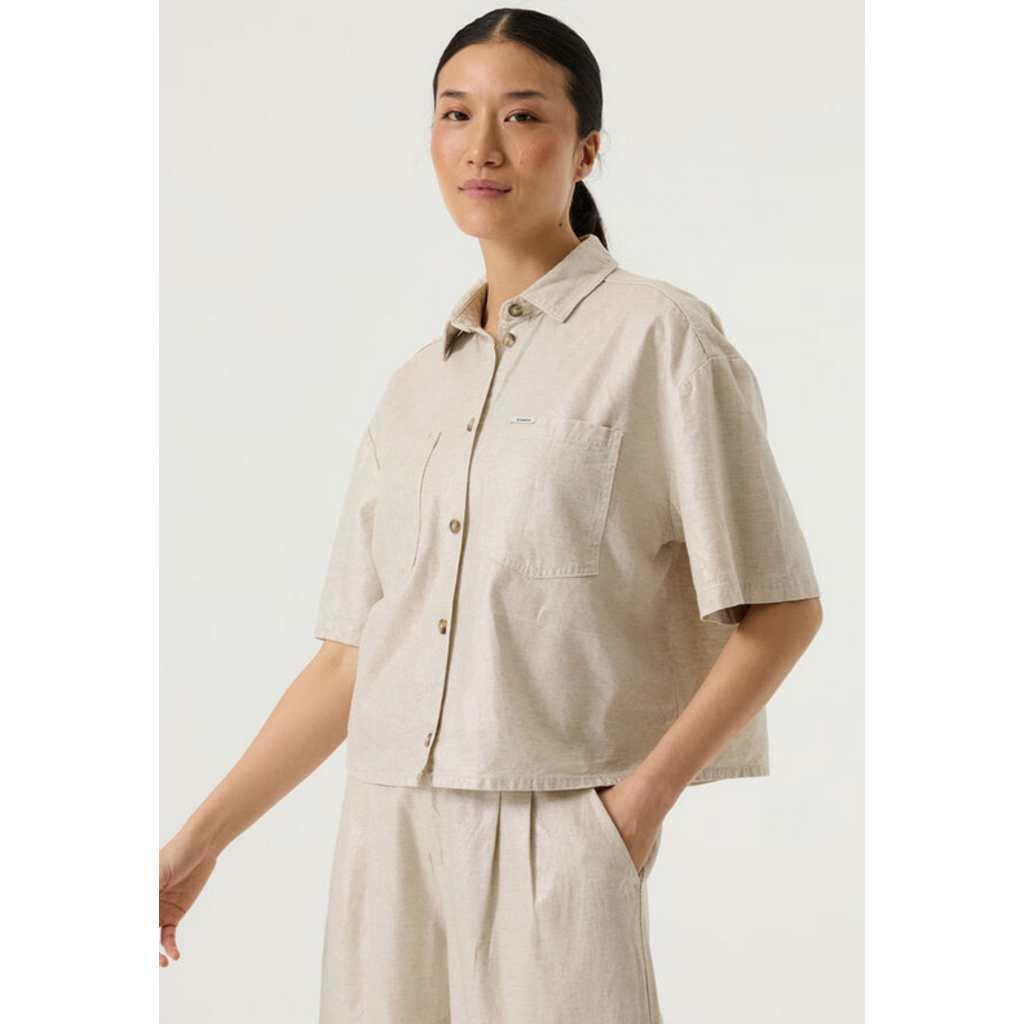 GARCIA GARCIA 26E CHEMISIER M COURTE ASPECT LUISANT ECRU