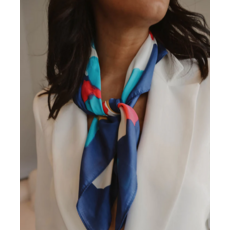 CARACOL CARACOL FOULARD SATINE CARRE MOTIF FLORAL ABSTRAIT 6235/NAV
