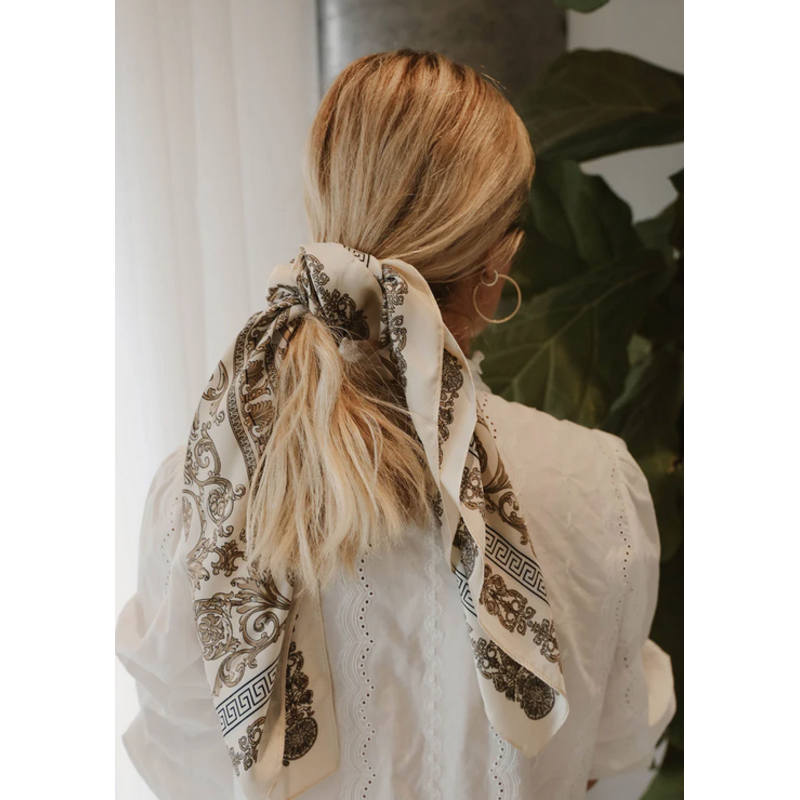 CARACOL CARACOL FOULARD SATINE CARRE MOTIF PAISLEY 6238/CRM