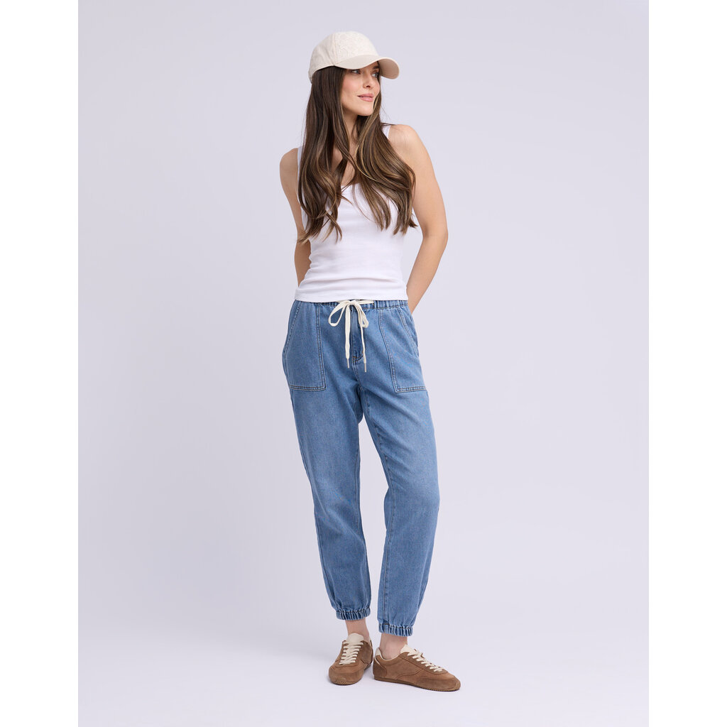 YOGA JEANS YOGA JEANS MALIA RELAXED JOGGER HIGH RISE 27'' ADA