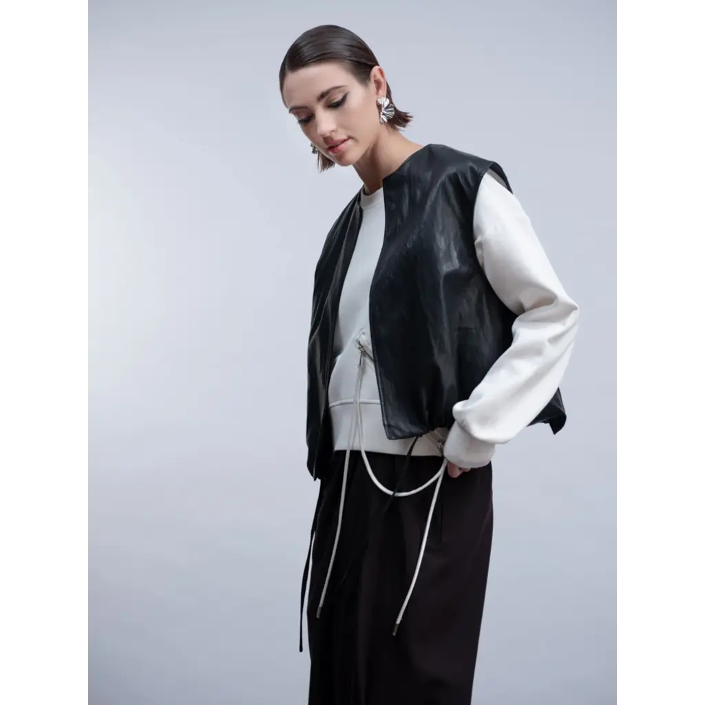 HAAKO HAAKO 26H VESTE H2010 NOIR