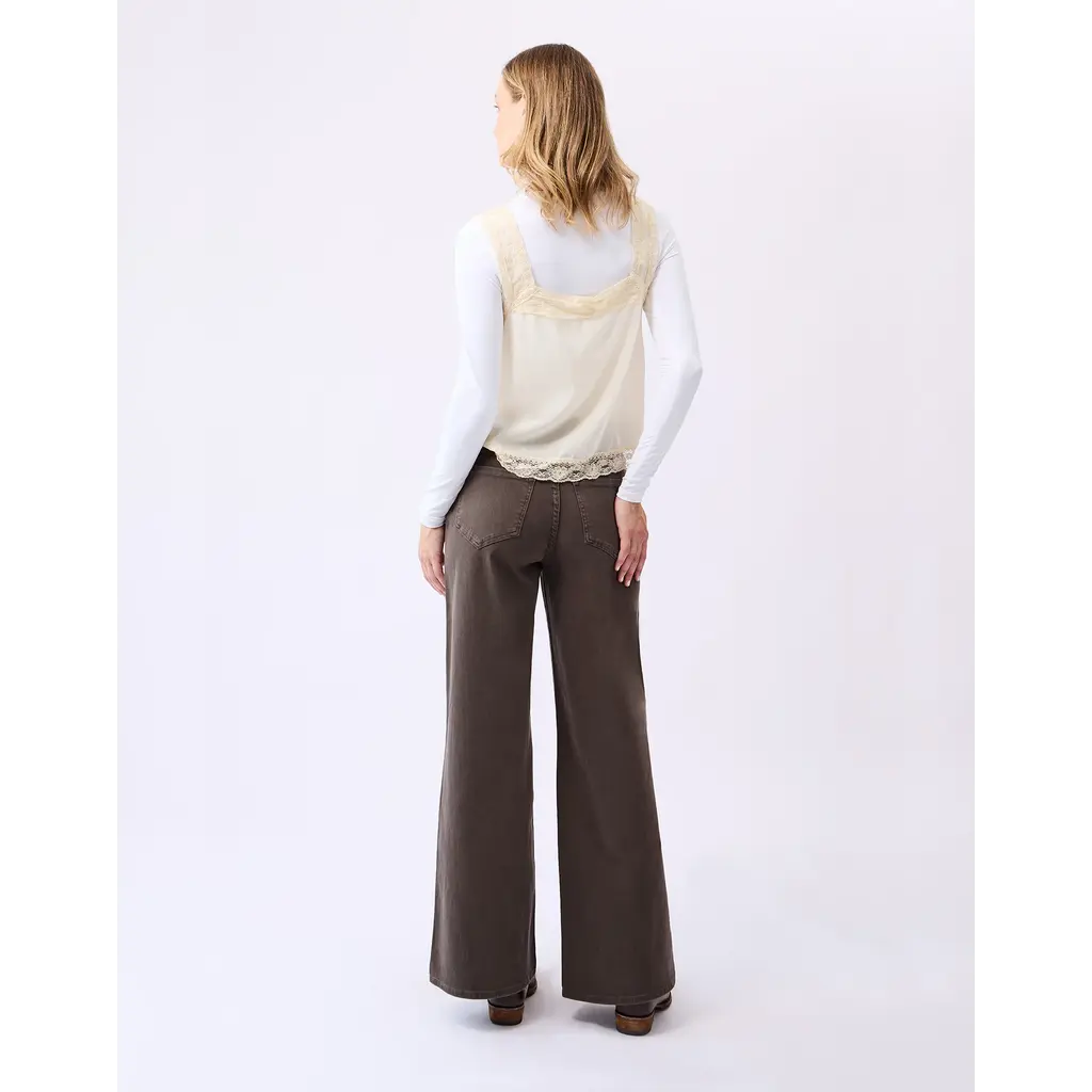 YOGA JEANS YOGA JEANS 3031 LILY WIDE HIGH RISE 32'' CHOCKLAD