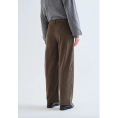 COMPANIA FANTASTICA COMPANIA FANTASTICA 26H PANTALON CORDUROY VERT 63C/11003