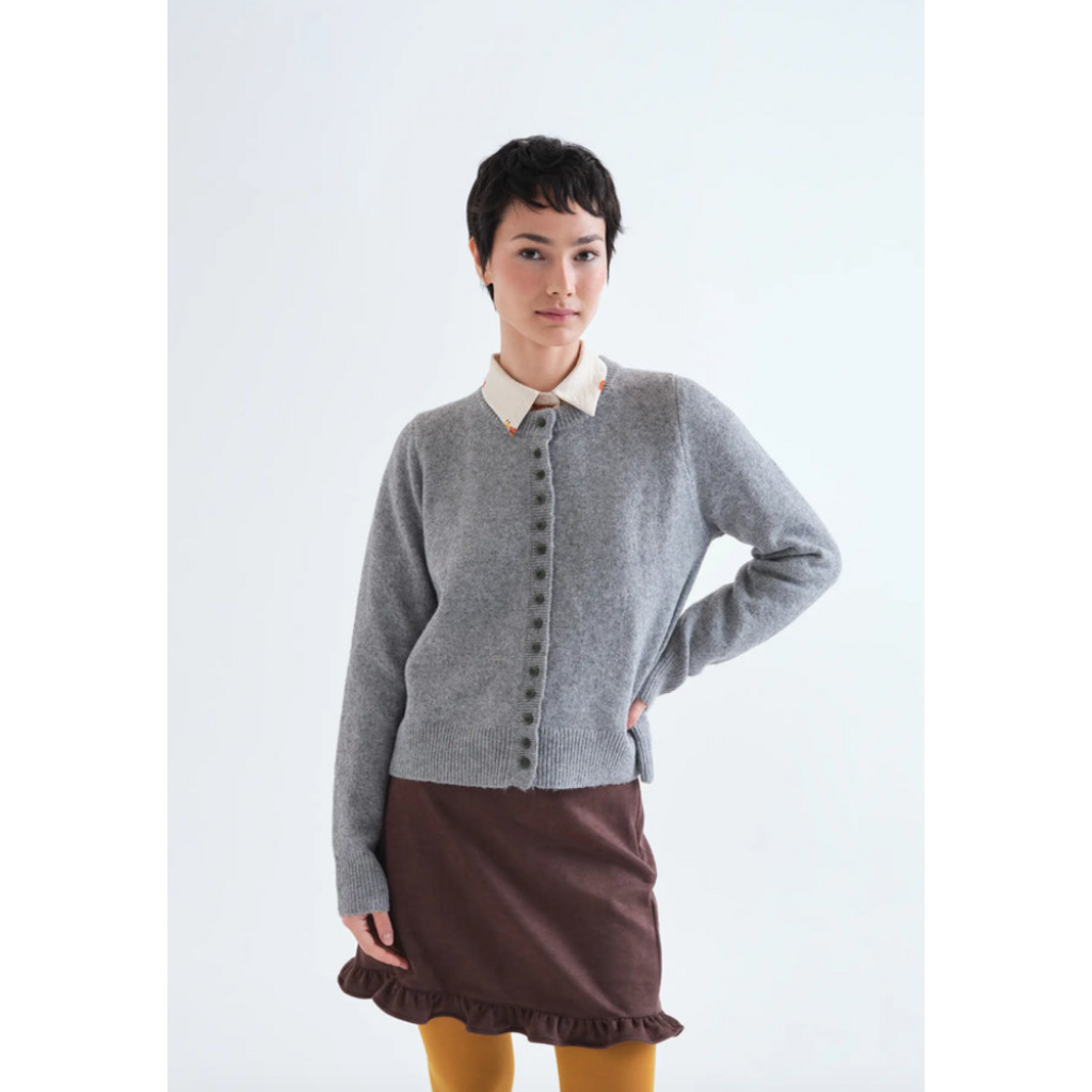 COMPANIA FANTASTICA COMPANIA FANTASTICA 26H CARDIGAN BOUTONS DOUX GRIS 63C/10240