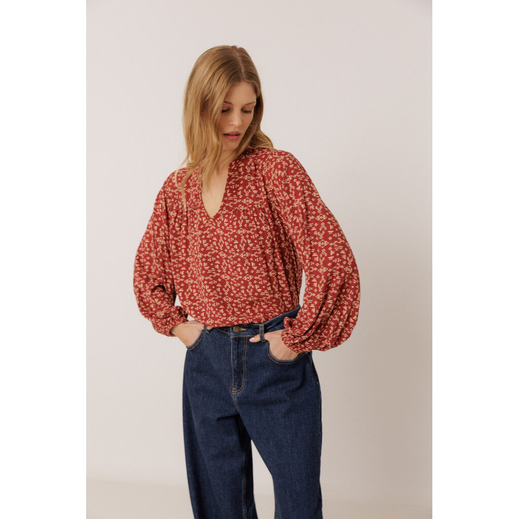 INDI AND COLD INDI AND COLD 26H BLOUSE MOTIFS ROUGE CERISE VI26MI140