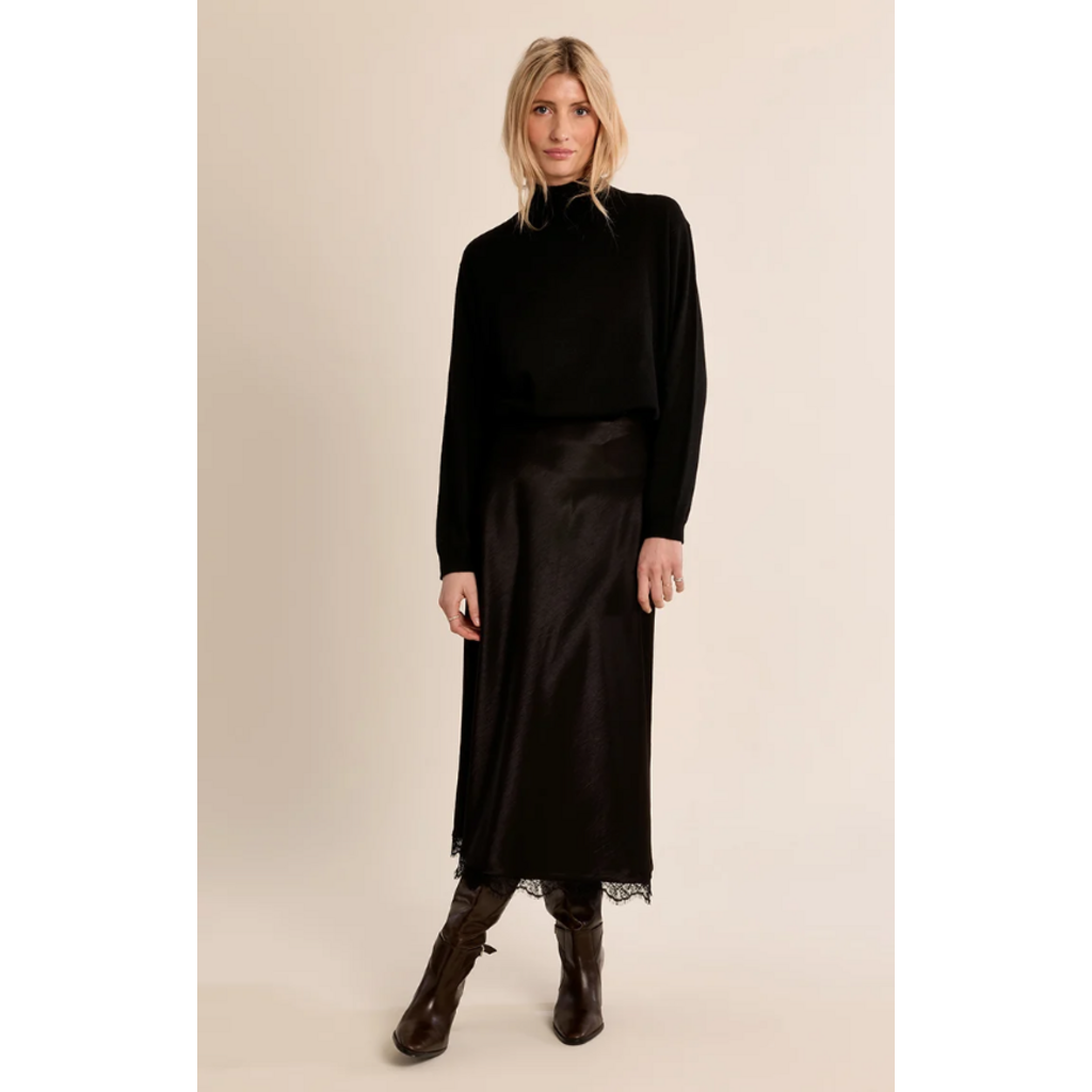 MOLLY BRACKEN MOLLY BRACKEN 26H T2285EN JUPE SATIN NOIR