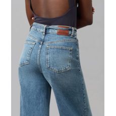LOLA JEANS LOLA JEANS 26H JEANS 32'' ULTRA HIGH RISE WIDE LEG MILAN DARK RINSE WASH