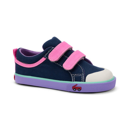 SEE KAI RUN ROBYNE IN NAVY/HOT PINK SNEAKER