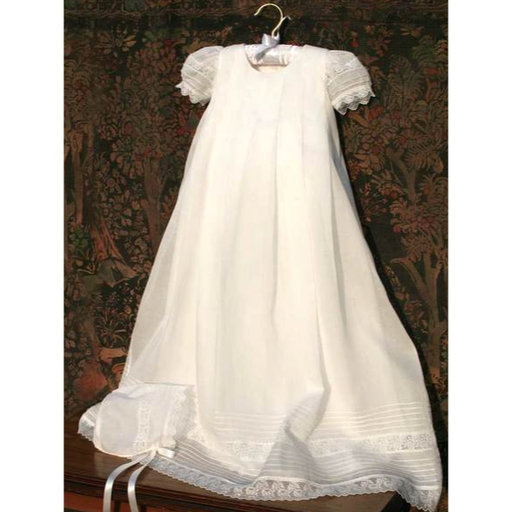 ISABEL GARRETON Gracious Pleated Organdy And Lace Gown With Bonnet -Ivory 3-6M