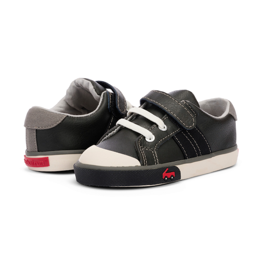 See Kai Run Lucci Black Sneakers Size 13