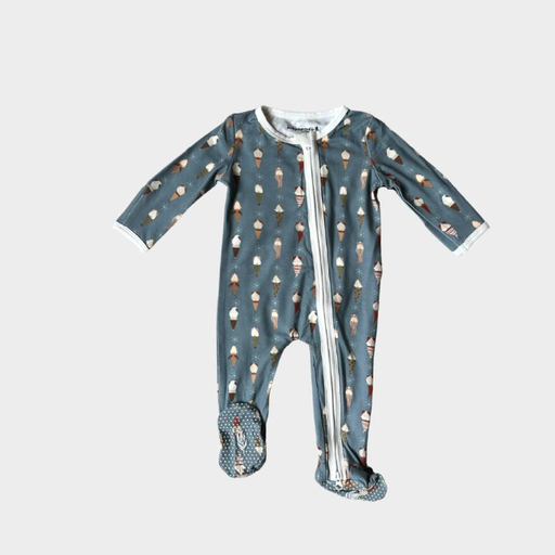 BABYSPROUTS Footie Romper In Gnomes