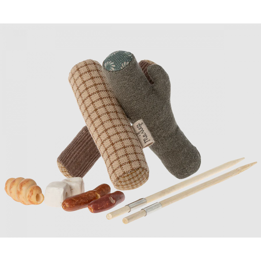 Maileg Bonfire Set , Mouse