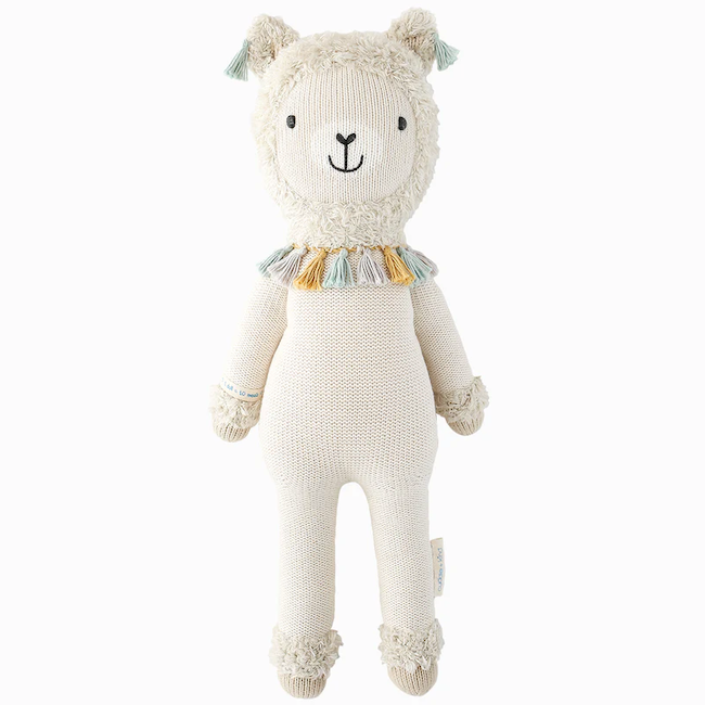 Cuddle  + Kind Lucas the Llama