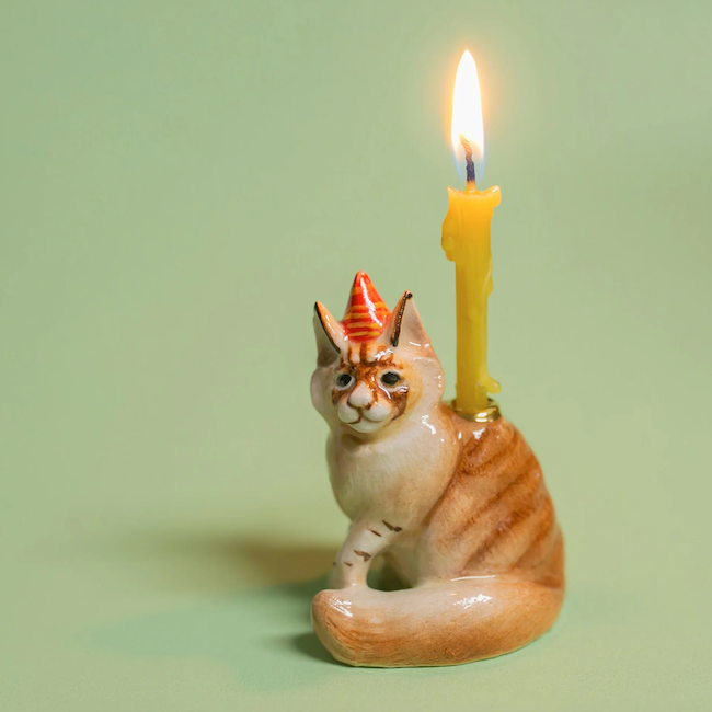 Camp Hollow Maine Coon Cat Cake Topper