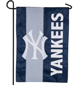 EVERGREEN New York Yankees Stripe Garden Flag