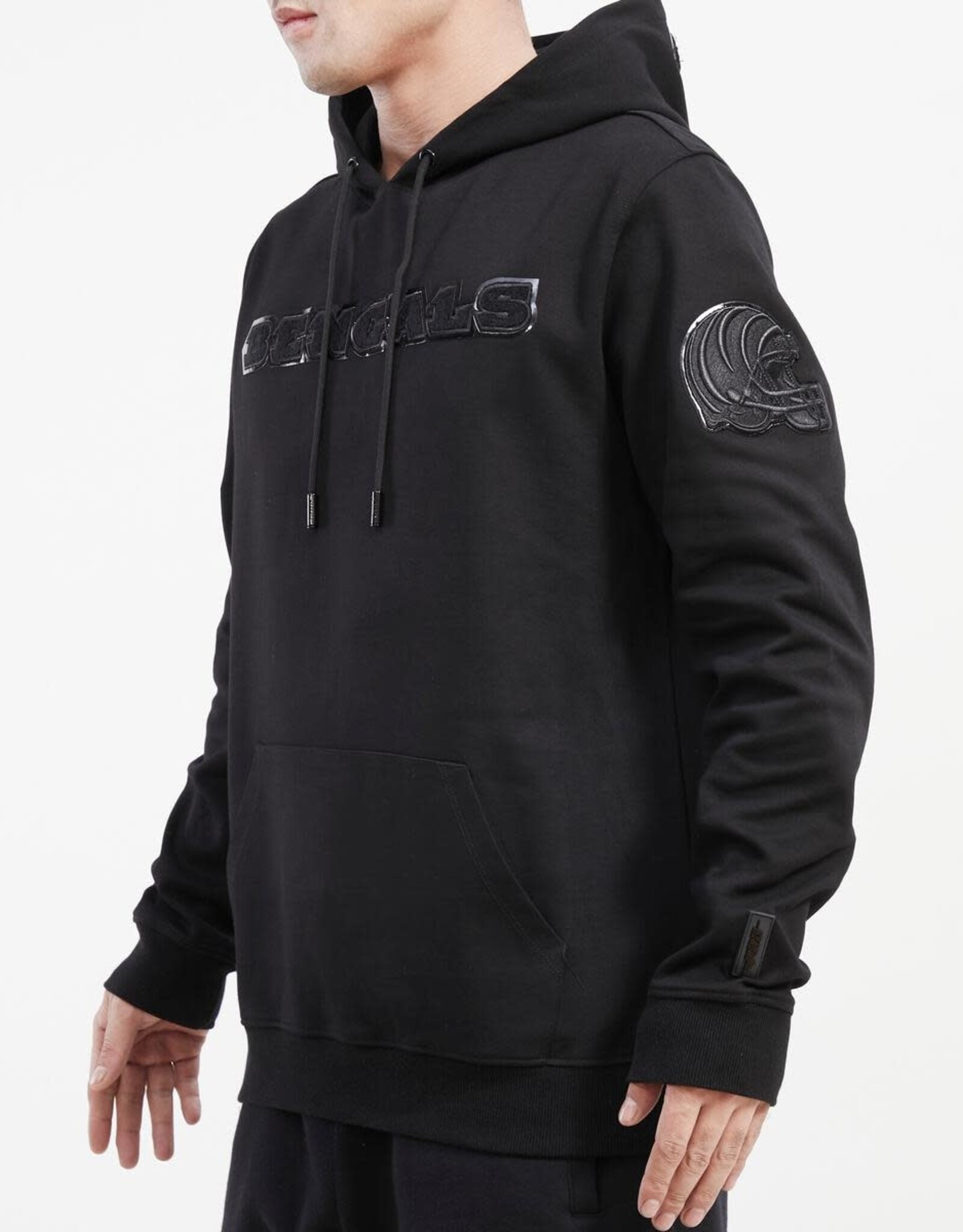 Pro Standard Cincinnati Bengals Triple Black Logo Hoodie