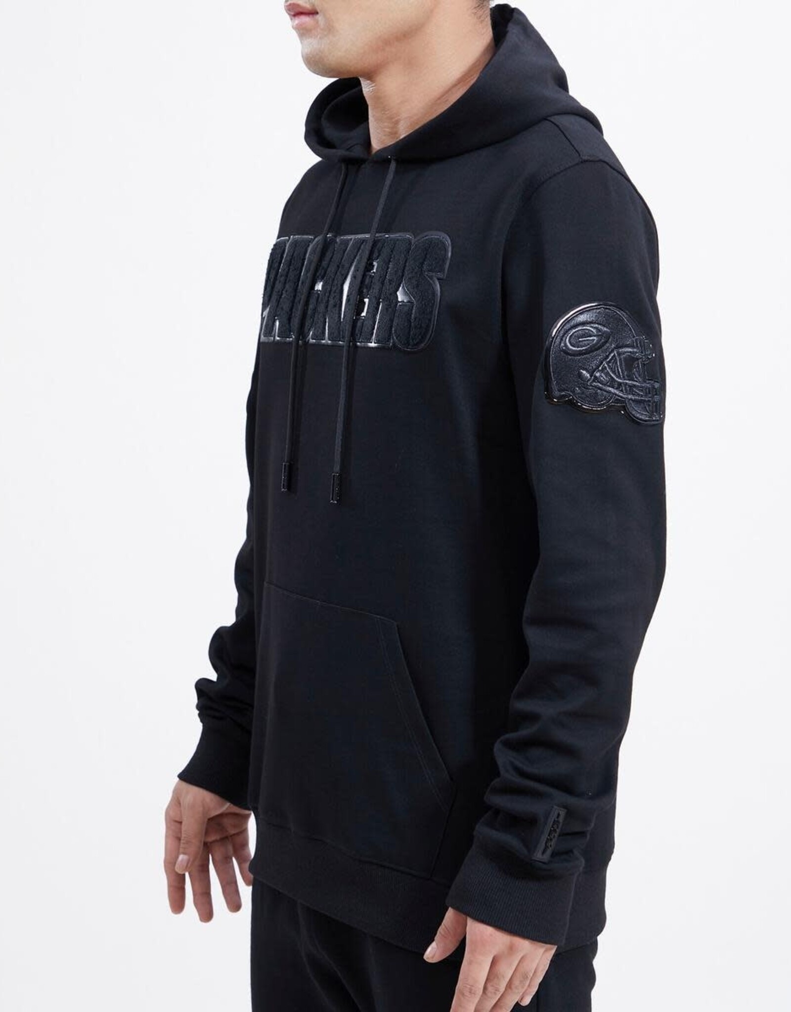 Pro Standard Green Bay Packers Men's Triple Black Logo Hoodie