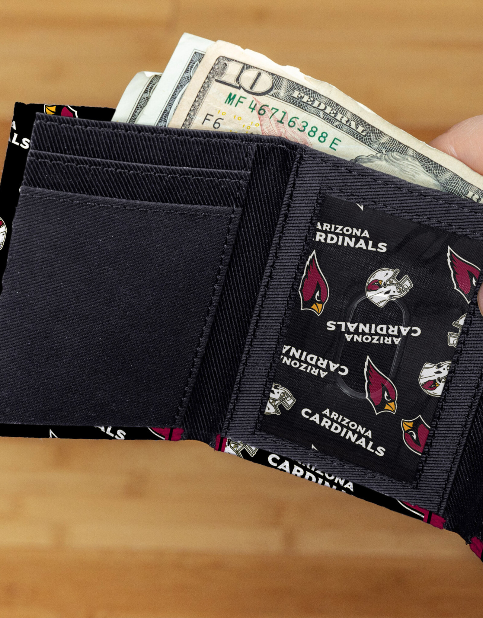 RICO INDUSTRIES Arizona Cardinals Canvas Trifold Wallet