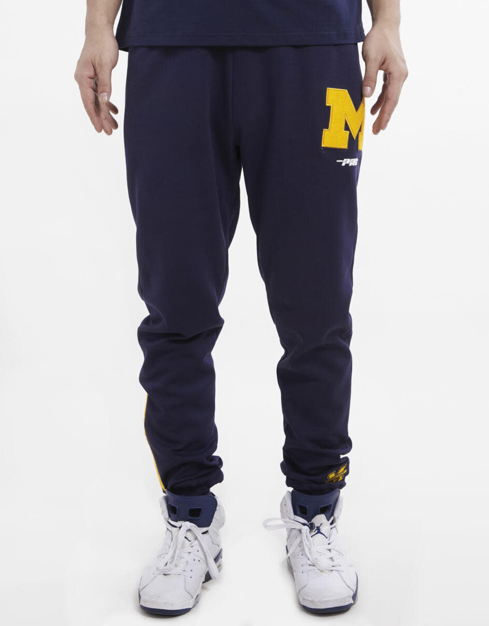 Pro Standard Michigan Wolverines Men's Classic Jogger