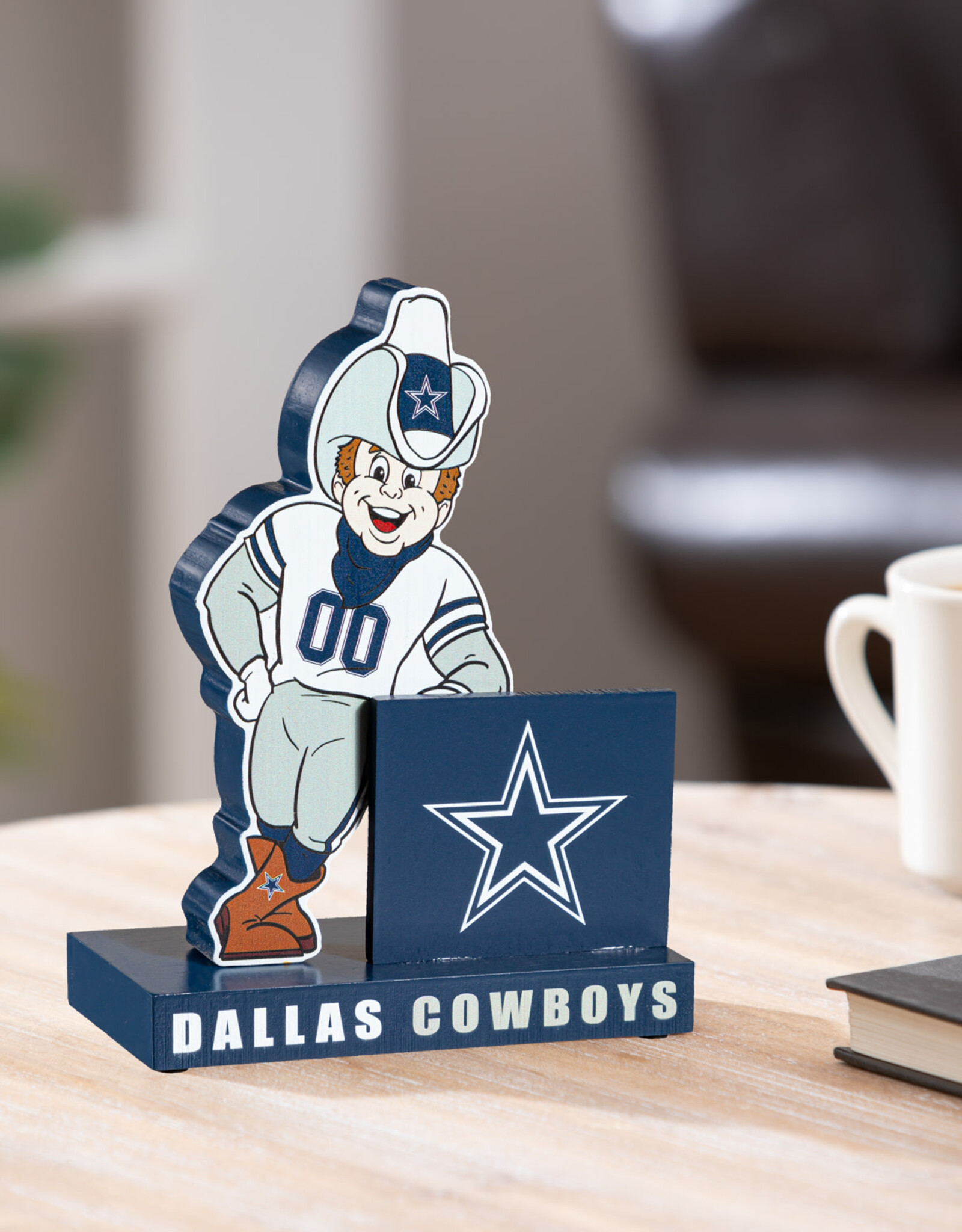 EVERGREEN Dallas Cowboys Wood Mascot Standee With Team Logo