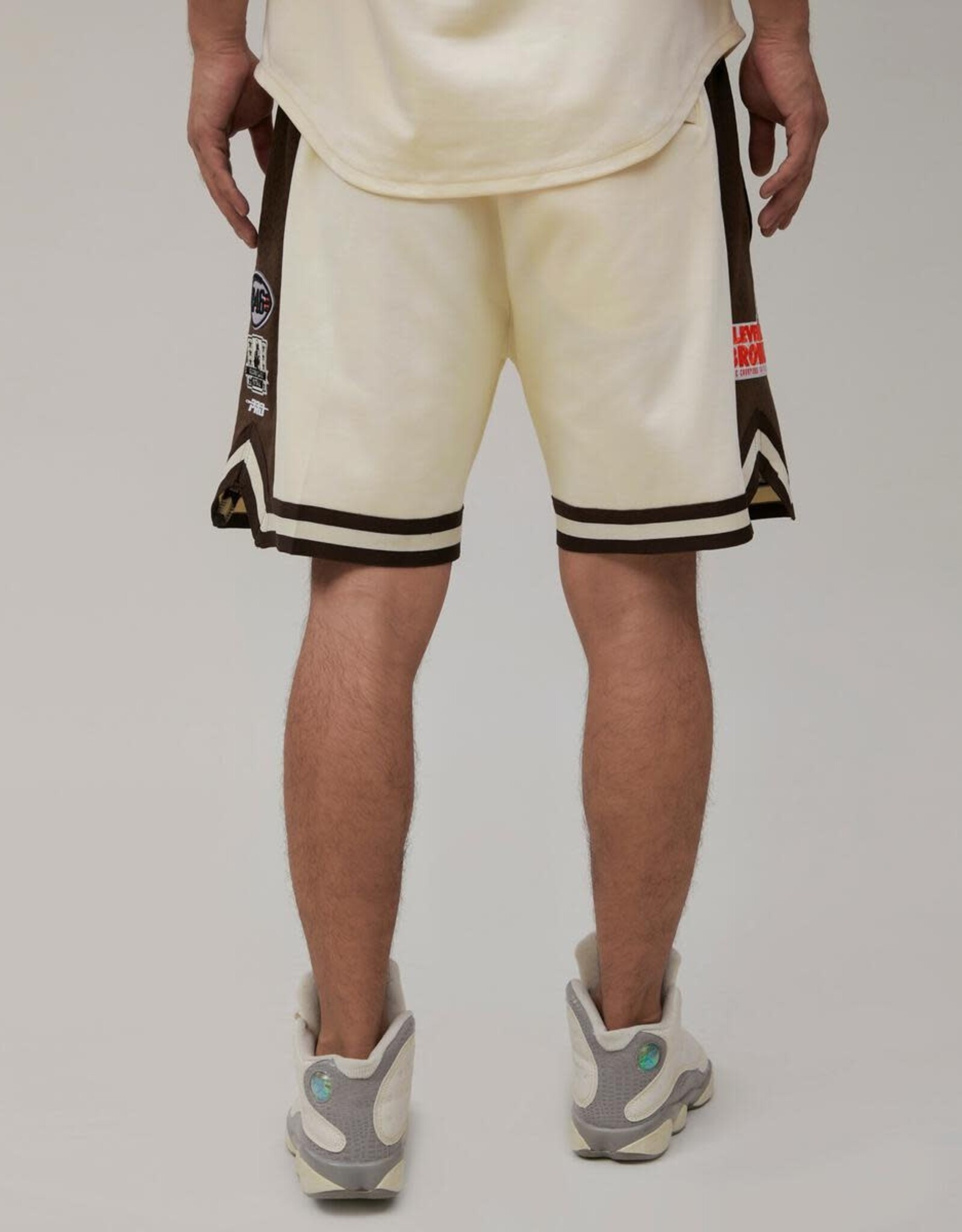 Pro Standard Cleveland Browns Men's Classic Retro Team Short - Eggshell