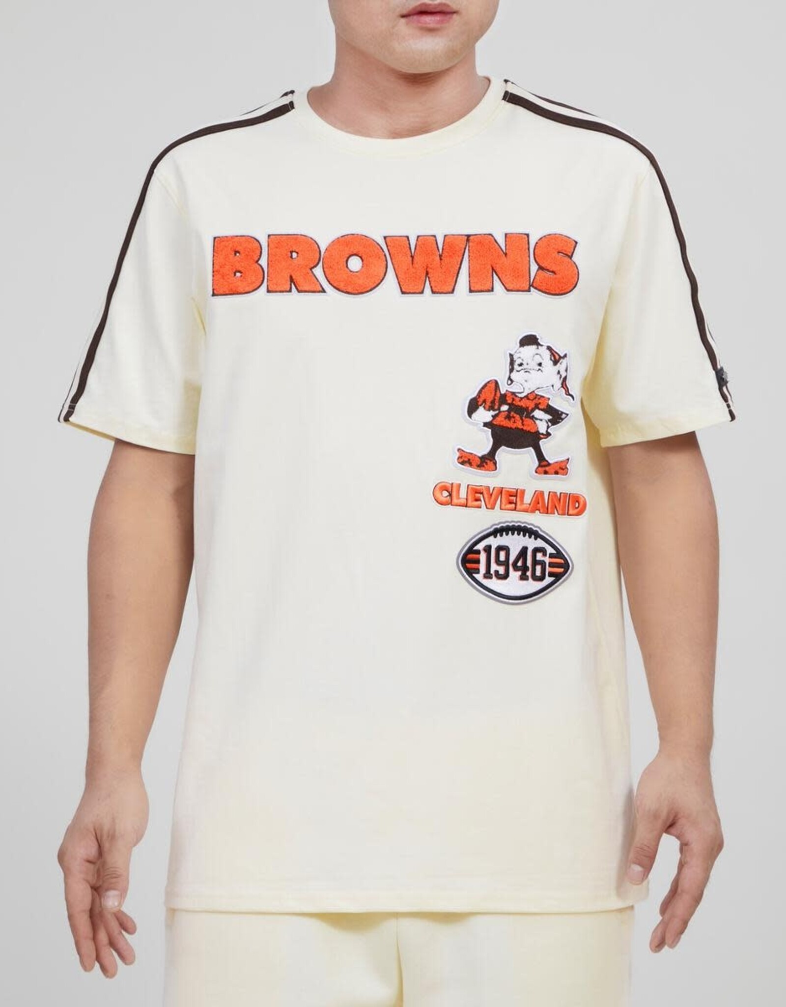 Pro Standard Cleveland Browns Men's Classic Retro Striped Short Sleeve Tee - Eggshell