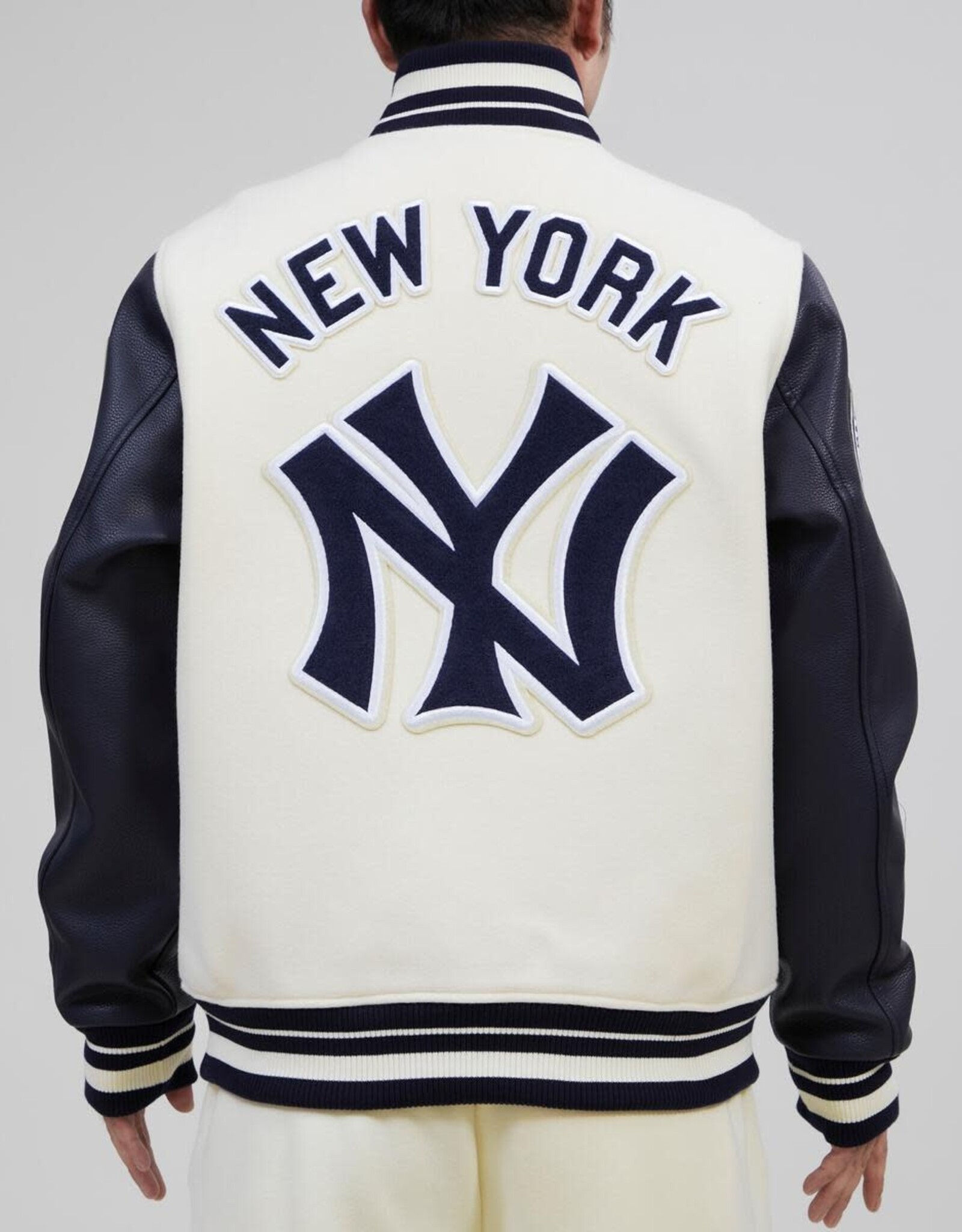 Pro Standard New York Yankees Men's Classic Retro Wool Varsity Jacket - Eggshell