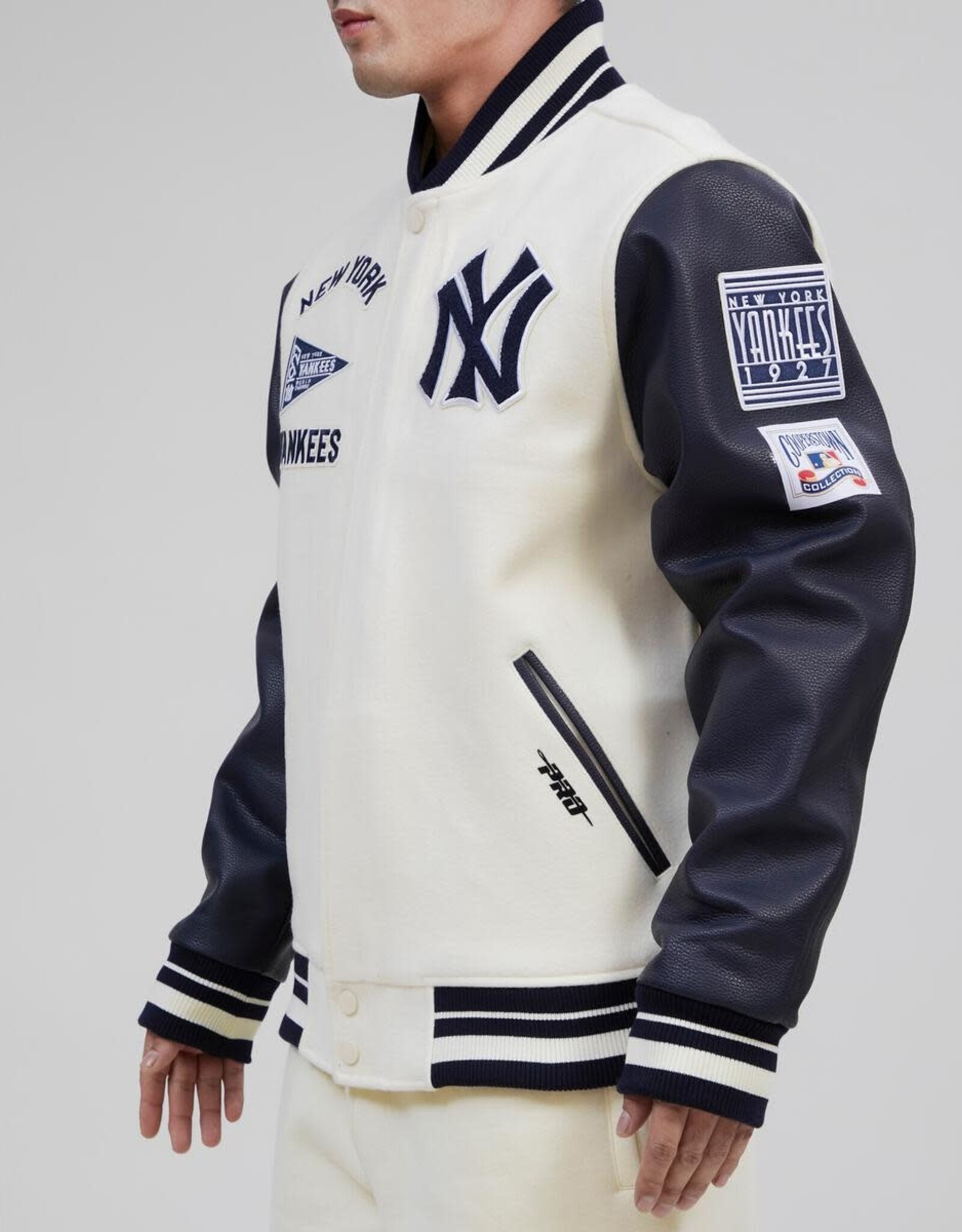 Pro Standard New York Yankees Men's Classic Retro Wool Varsity Jacket - Eggshell