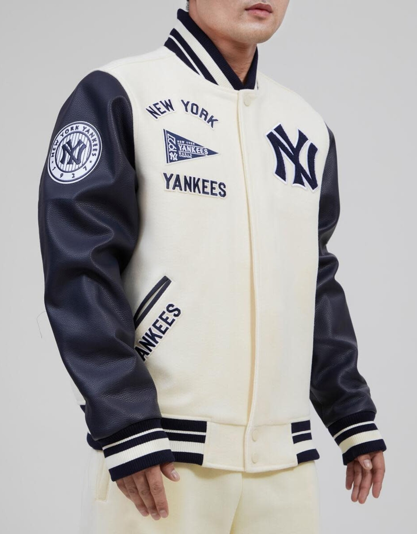 Pro Standard New York Yankees Men's Classic Retro Wool Varsity Jacket - Eggshell
