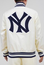 Pro Standard New York Yankees Men's Classic Retro Satin Jacket - Eggshell