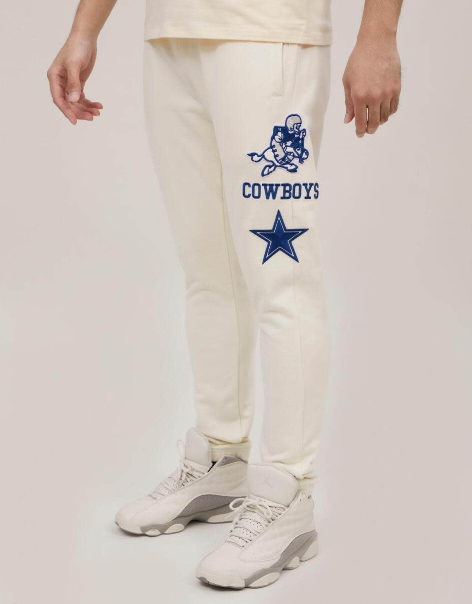 Pro Standard Dallas Cowboys Men's Retro Classic Jogger - Eggshell