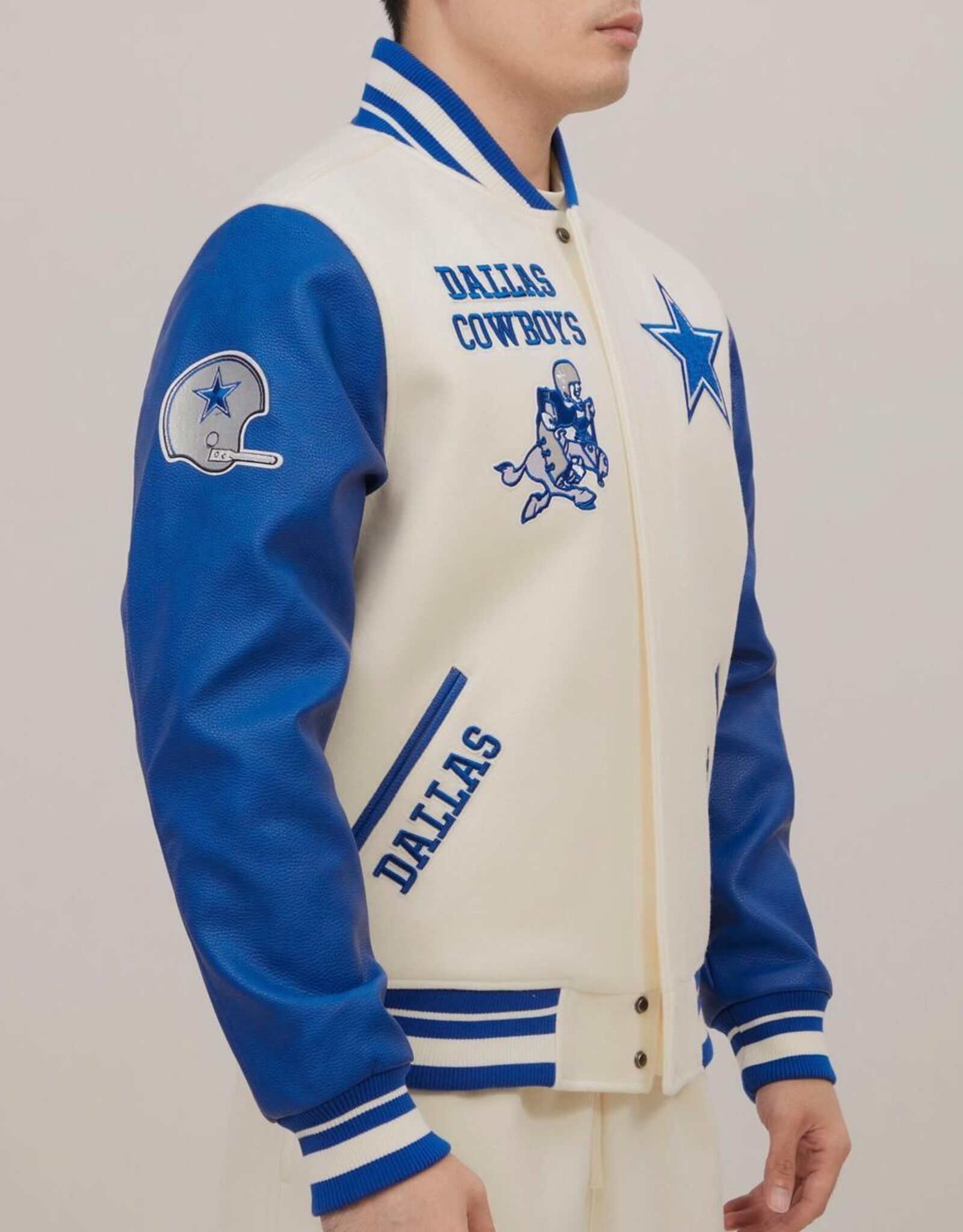 Pro Standard Dallas Cowboys Men's Classic Retro Wool Varsity Jacket - Eggshell