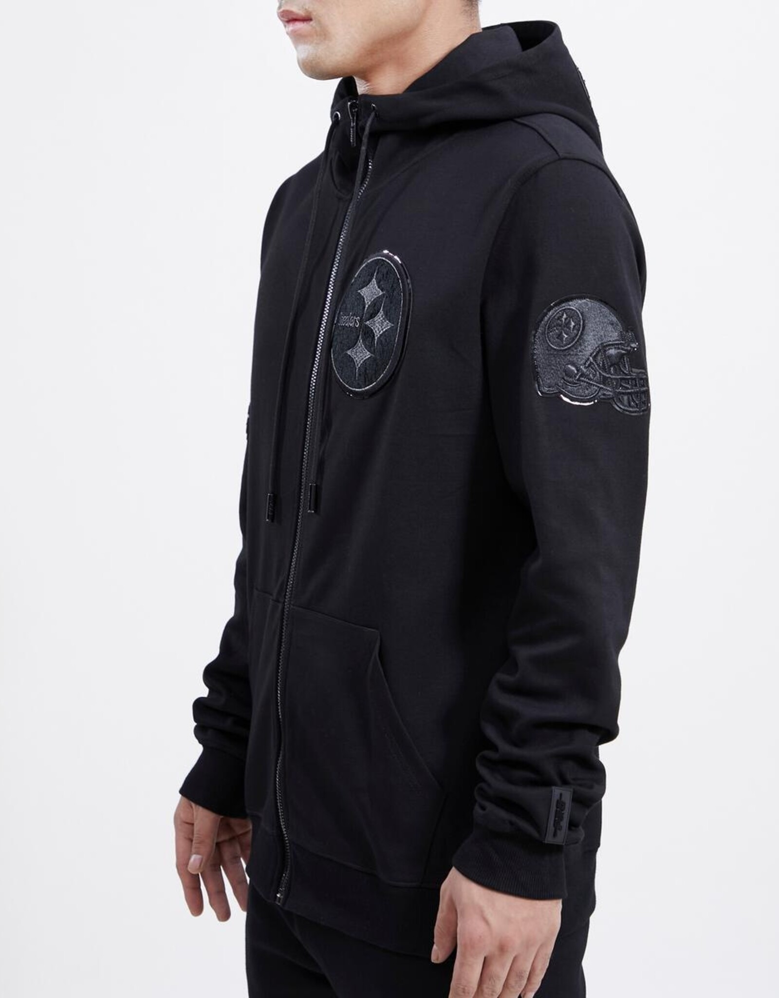 Pro Standard Pittsburgh Steelers Men's Triple Black Front Zip Hoodie