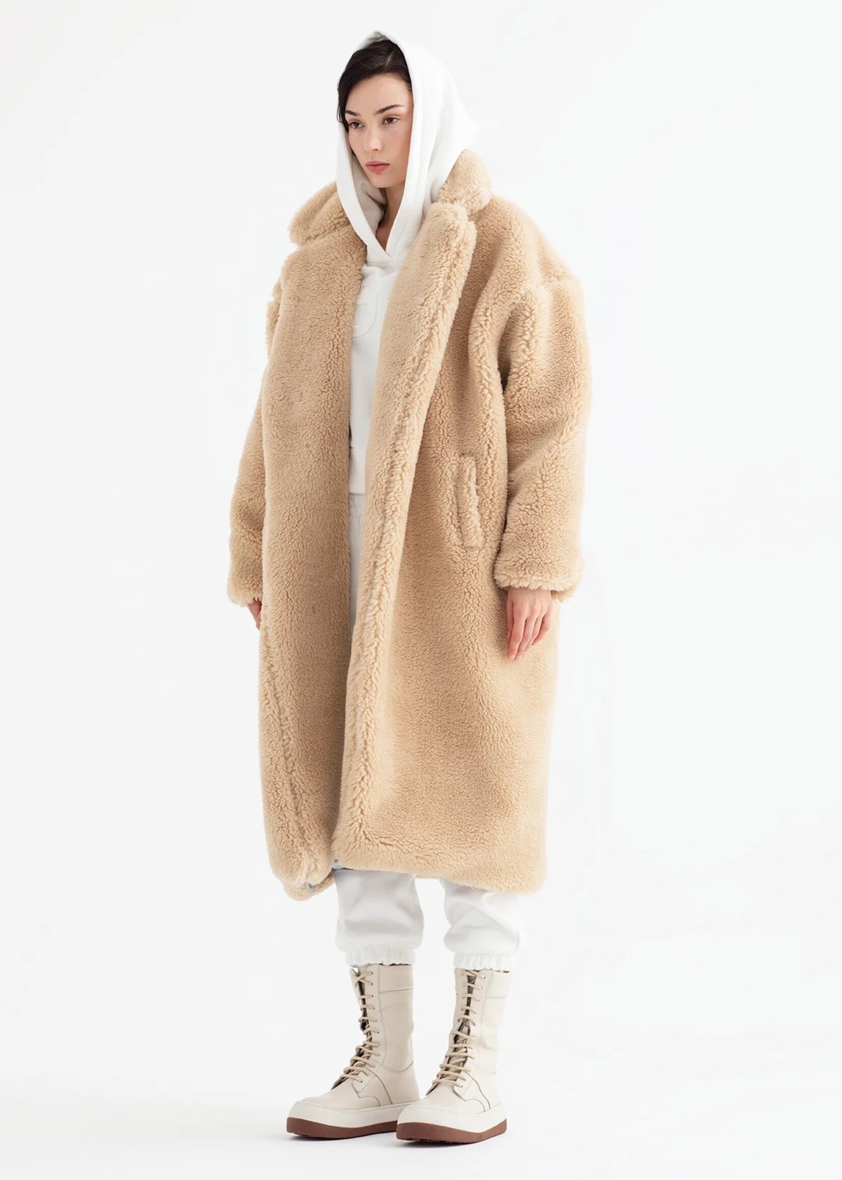 VDR Long Teddy Coat 12211