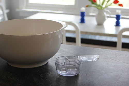 HOME Visual Measuring Cups™ - National Museum Of Mathematics
