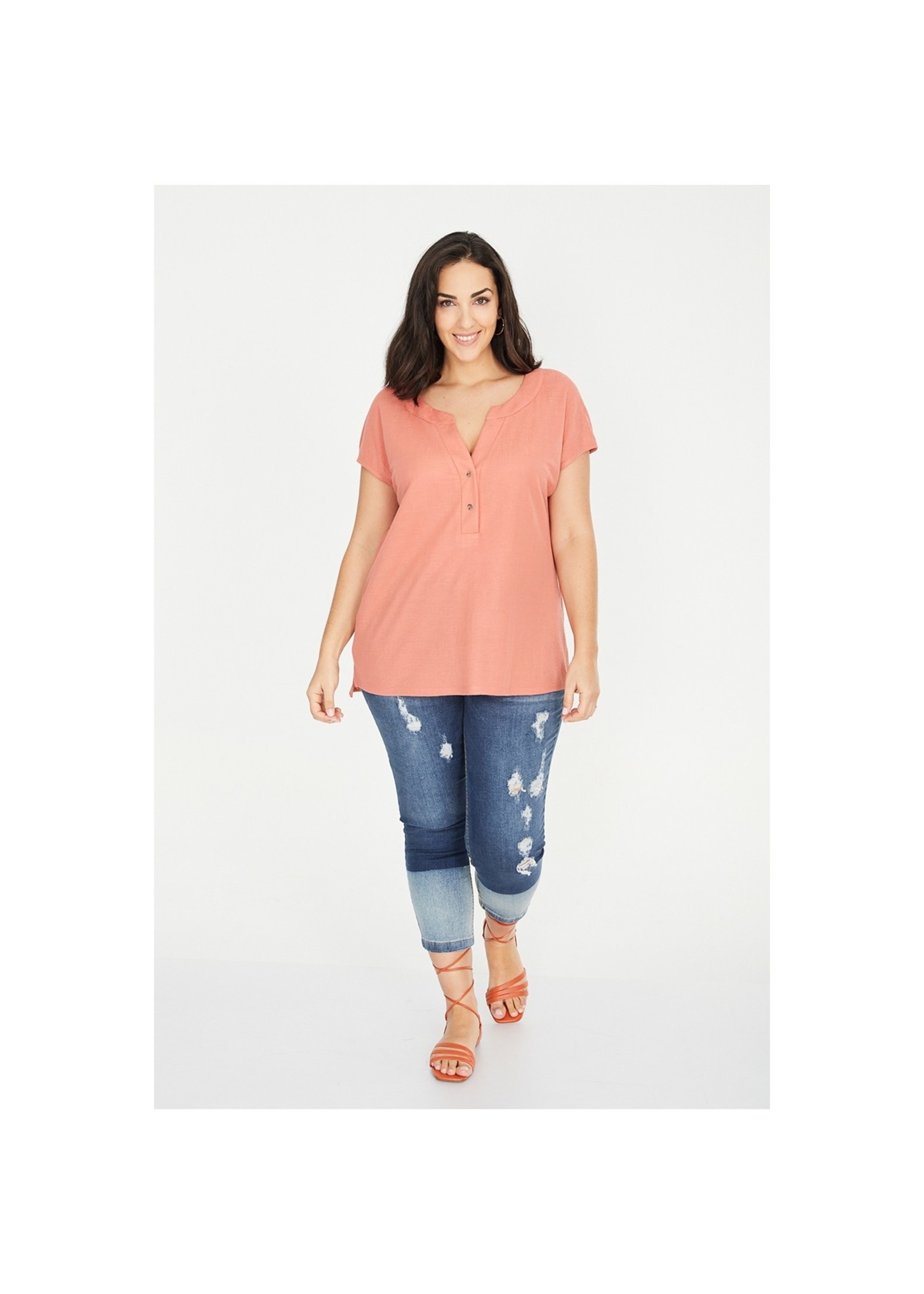 SPG Woman Short Sleeve Knit Top Button Up