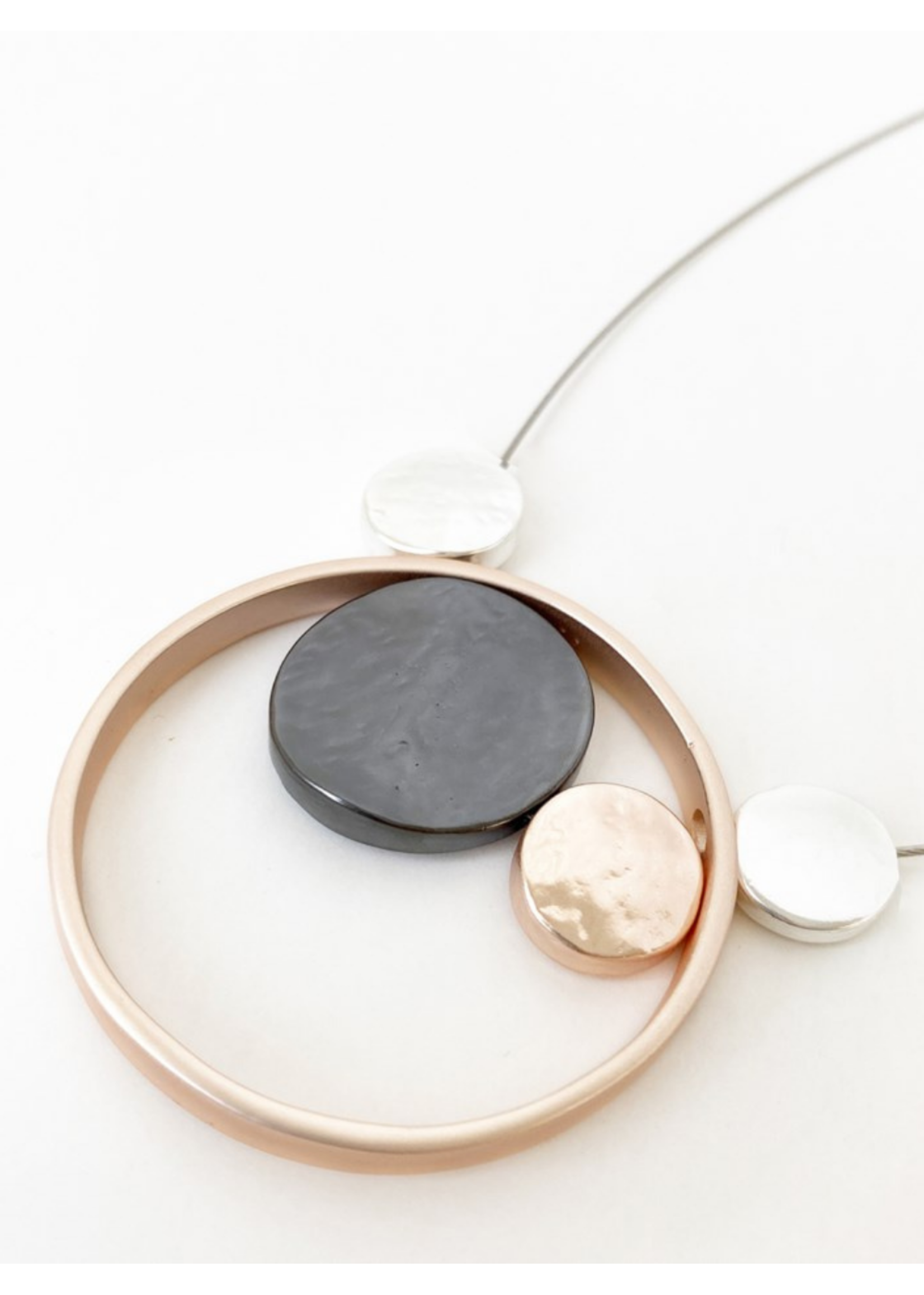 Caracol Disc & Cable Necklace