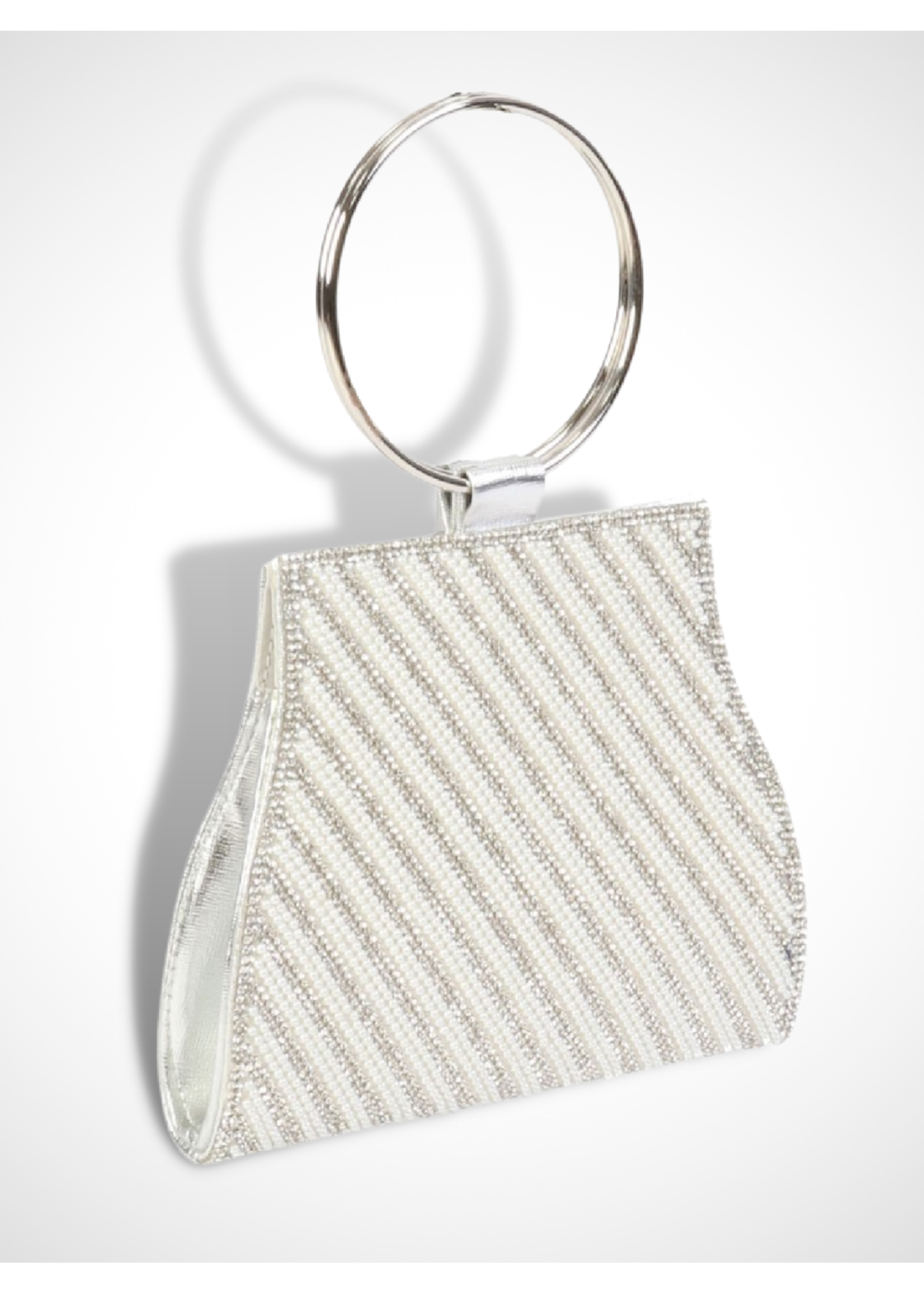 Elegant Evening Clutch with Chain