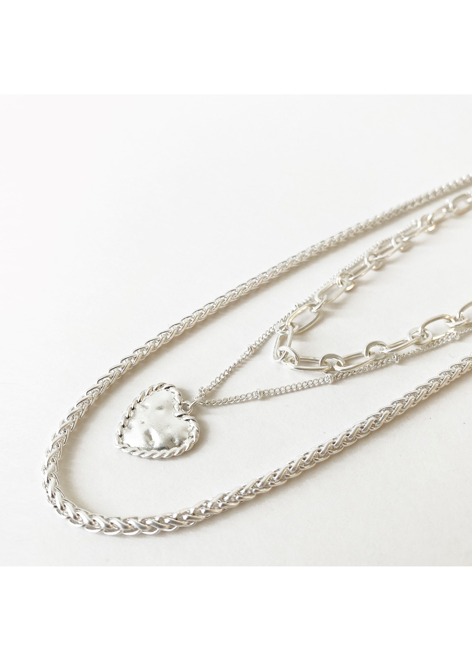 Caracol Anitk Finish Heart Pendant Necklace