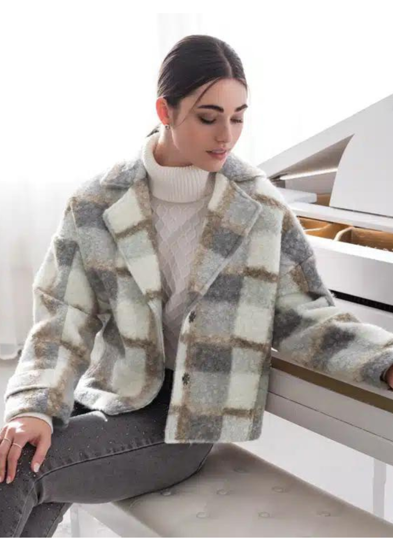 Alison Sheri AS Cozy Cropped Jacket