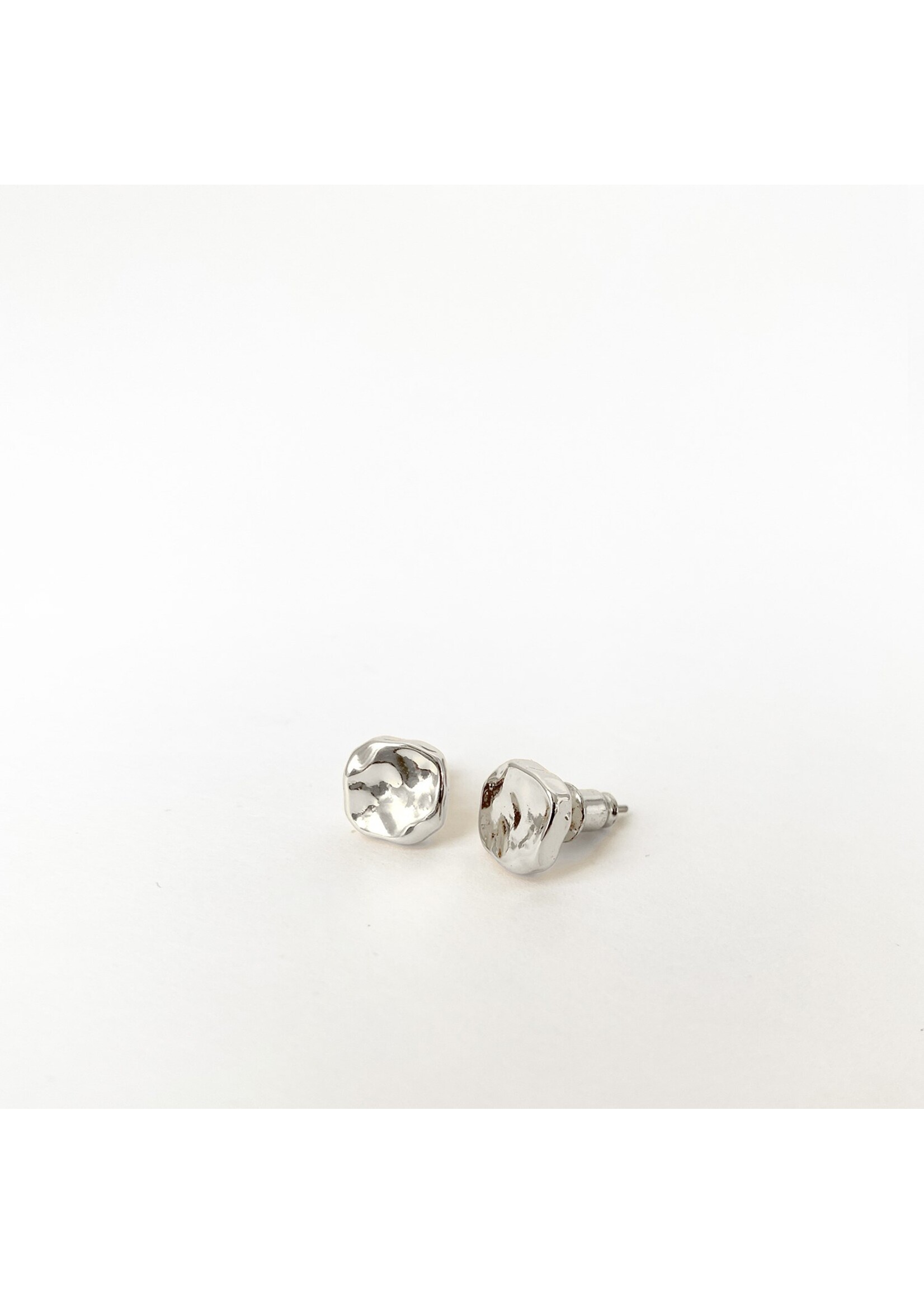 Caracol Small Metal Textured Studs