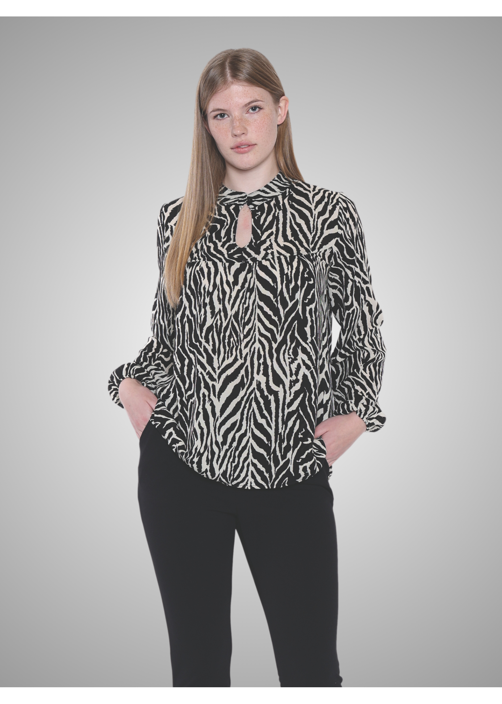 Papa Fashion Sorella Animal Print Top