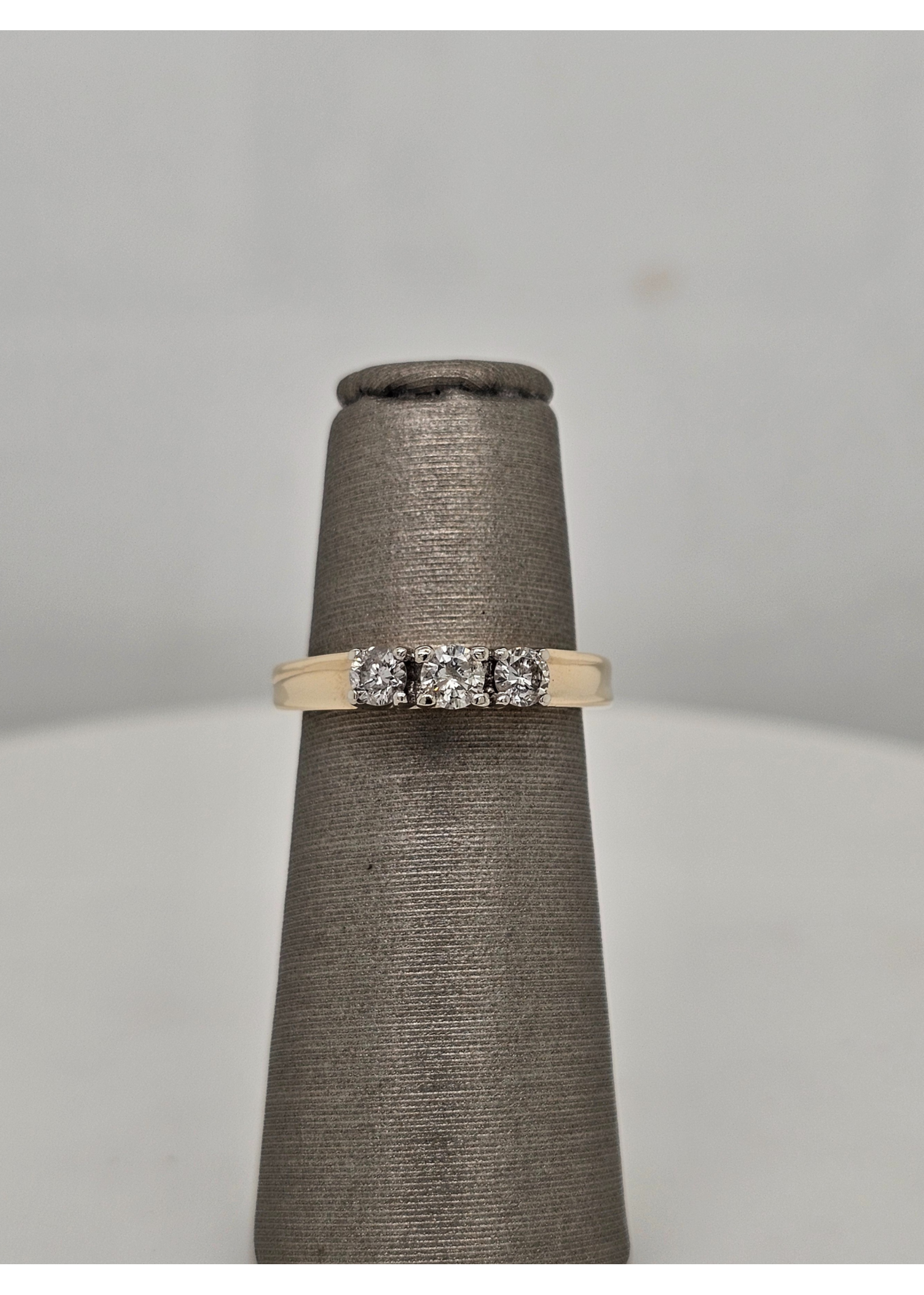 Vintage Vintage Trinity Diamond 14ky .35ctw Sz 4.5