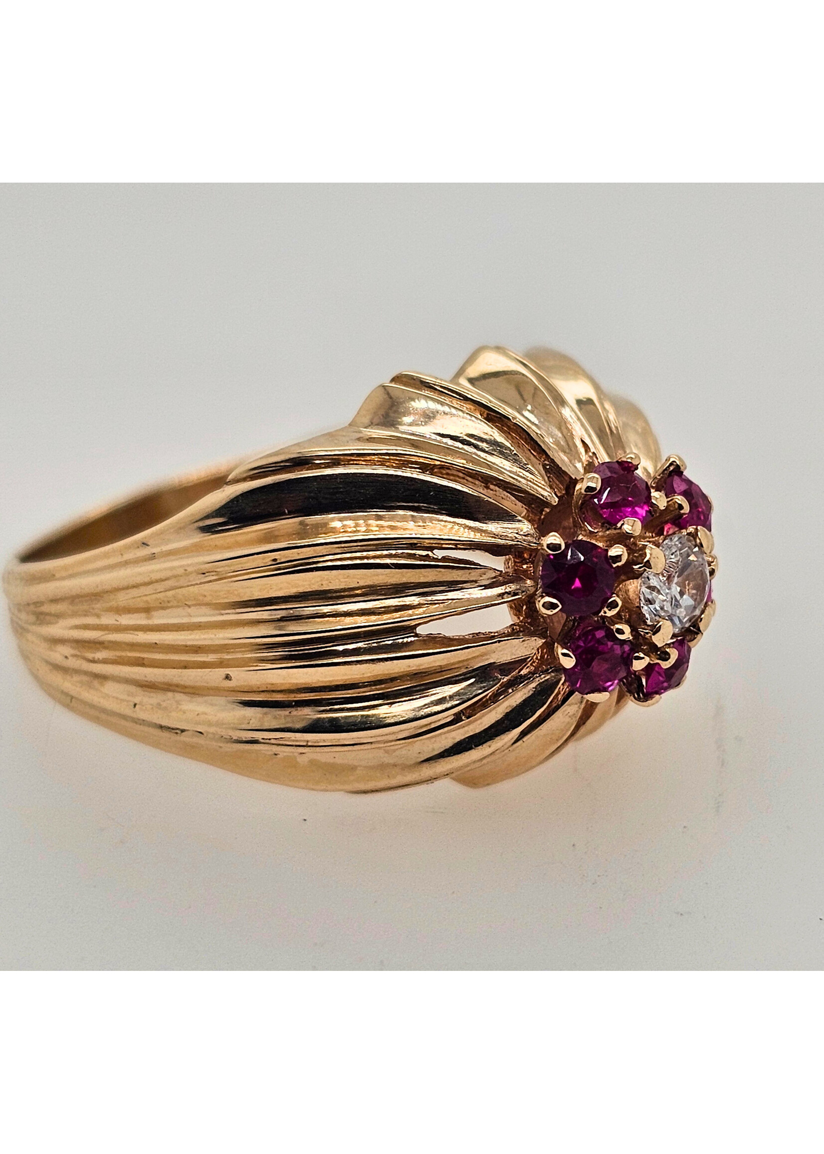Vintage Vintage Custom Ruby Cluster Starburst Design 14ky SZ8