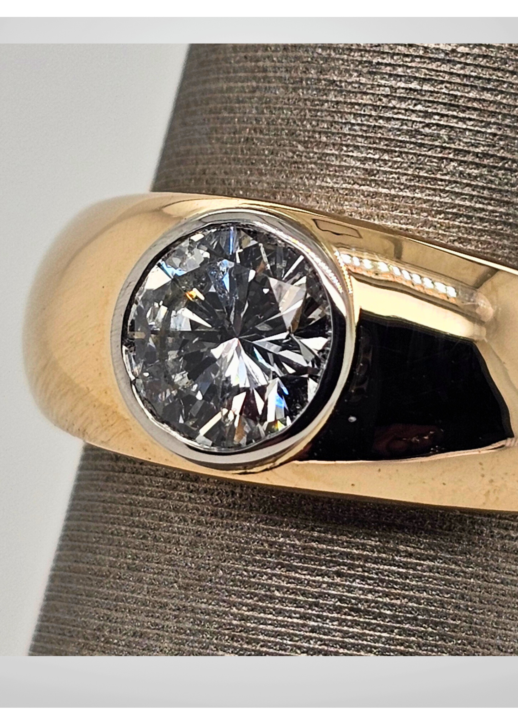 Vintage Vintage Solitaire Platinum Bezel Set Diamond 14ky Size 8