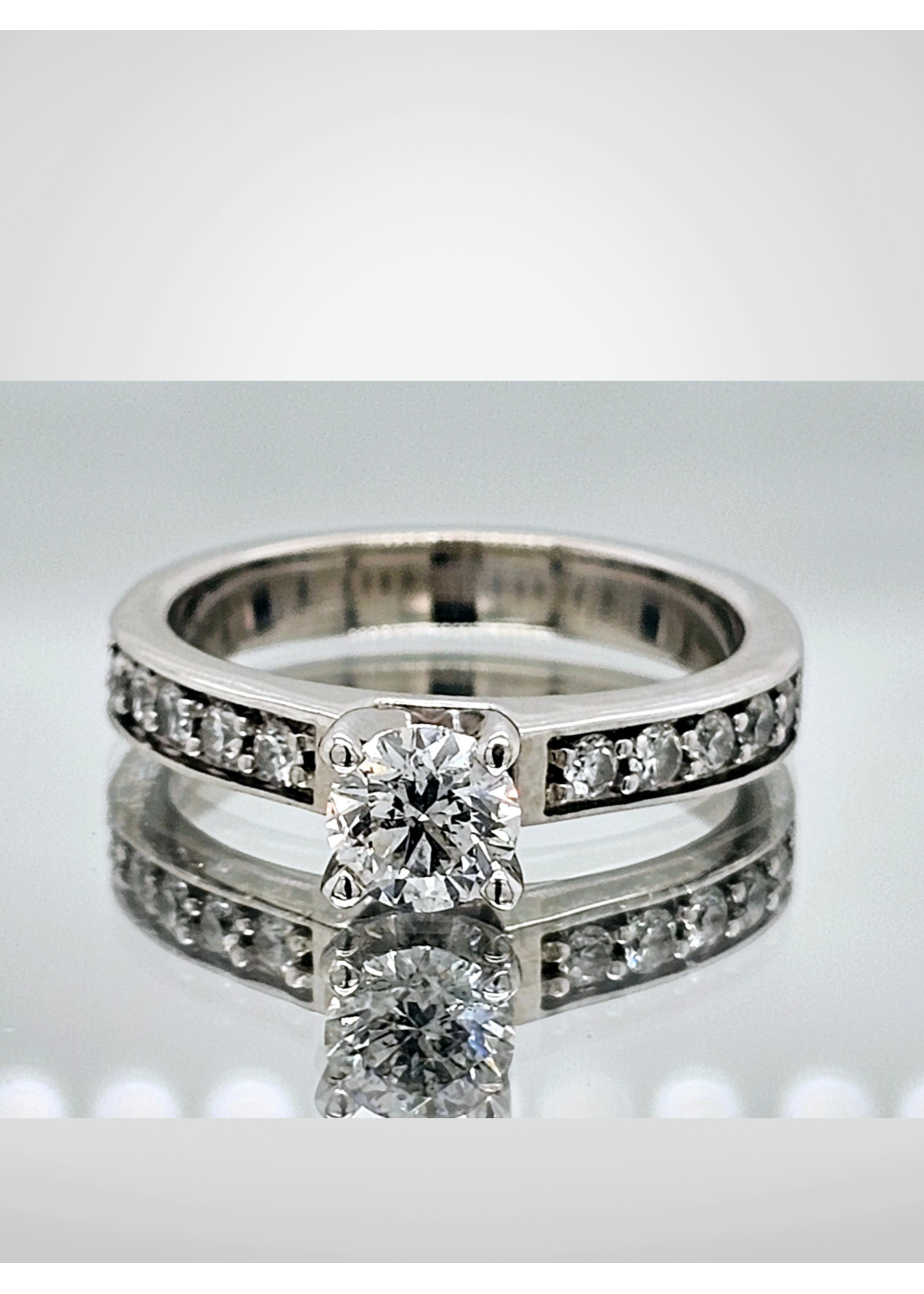 Vintage Vintage Engagement Ring .50ct SI1/2 .75ctw 14k Sz 5
