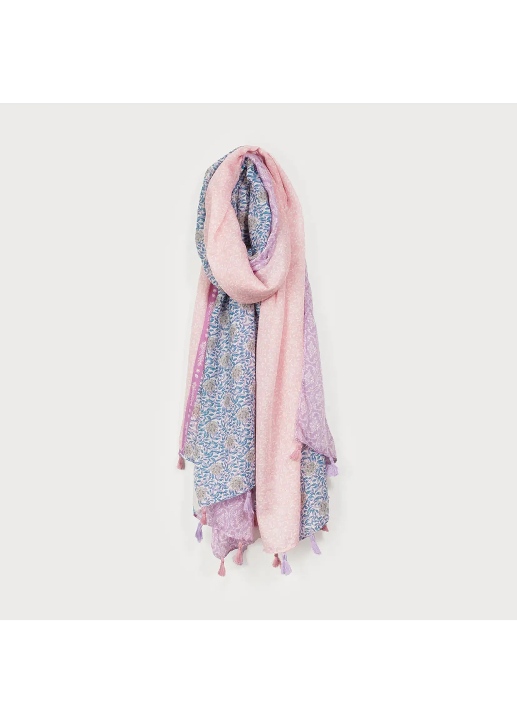Caracol Scarf w/Floral print & Tassels