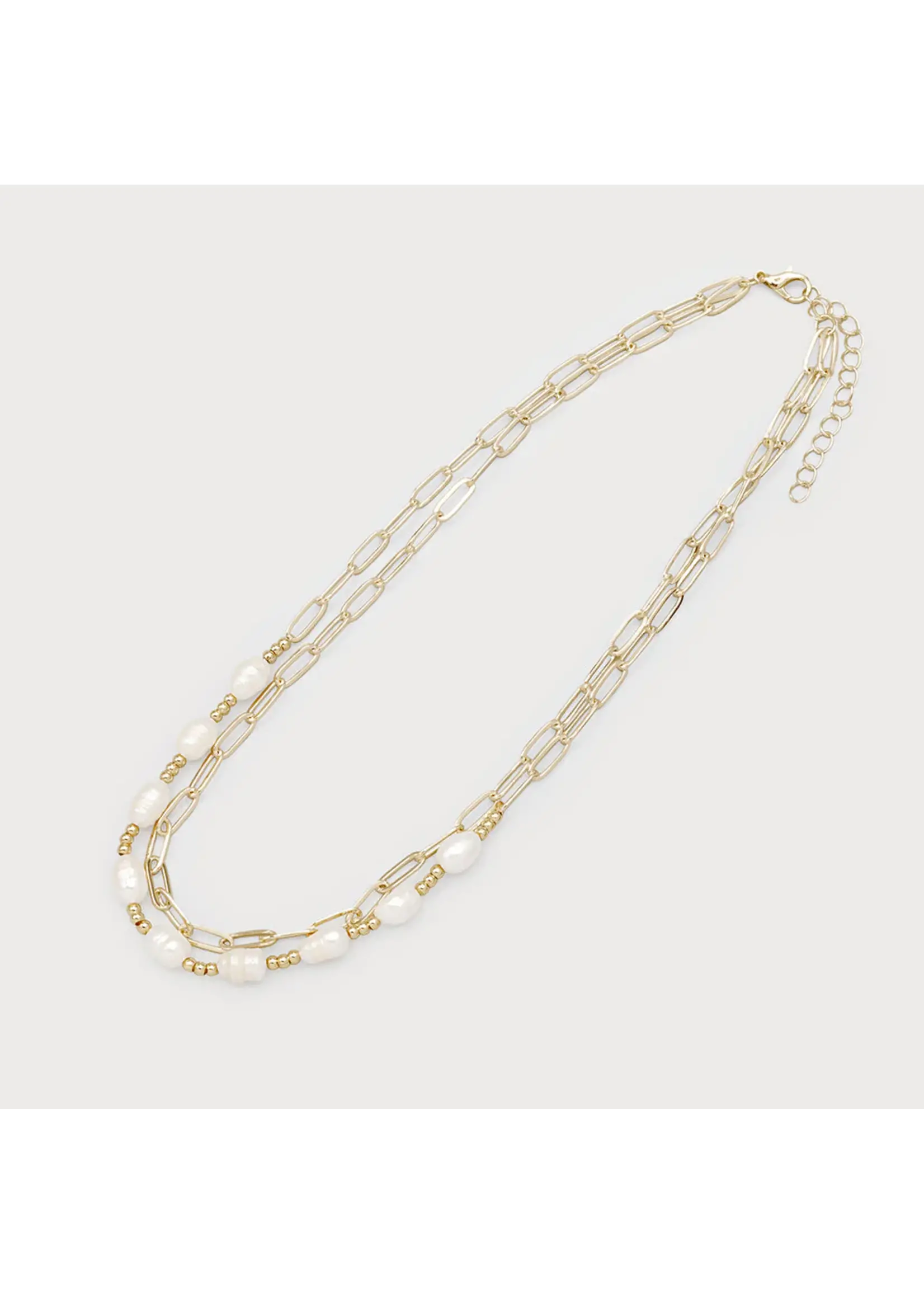 Caracol Muli-chain Necklace w/pearls