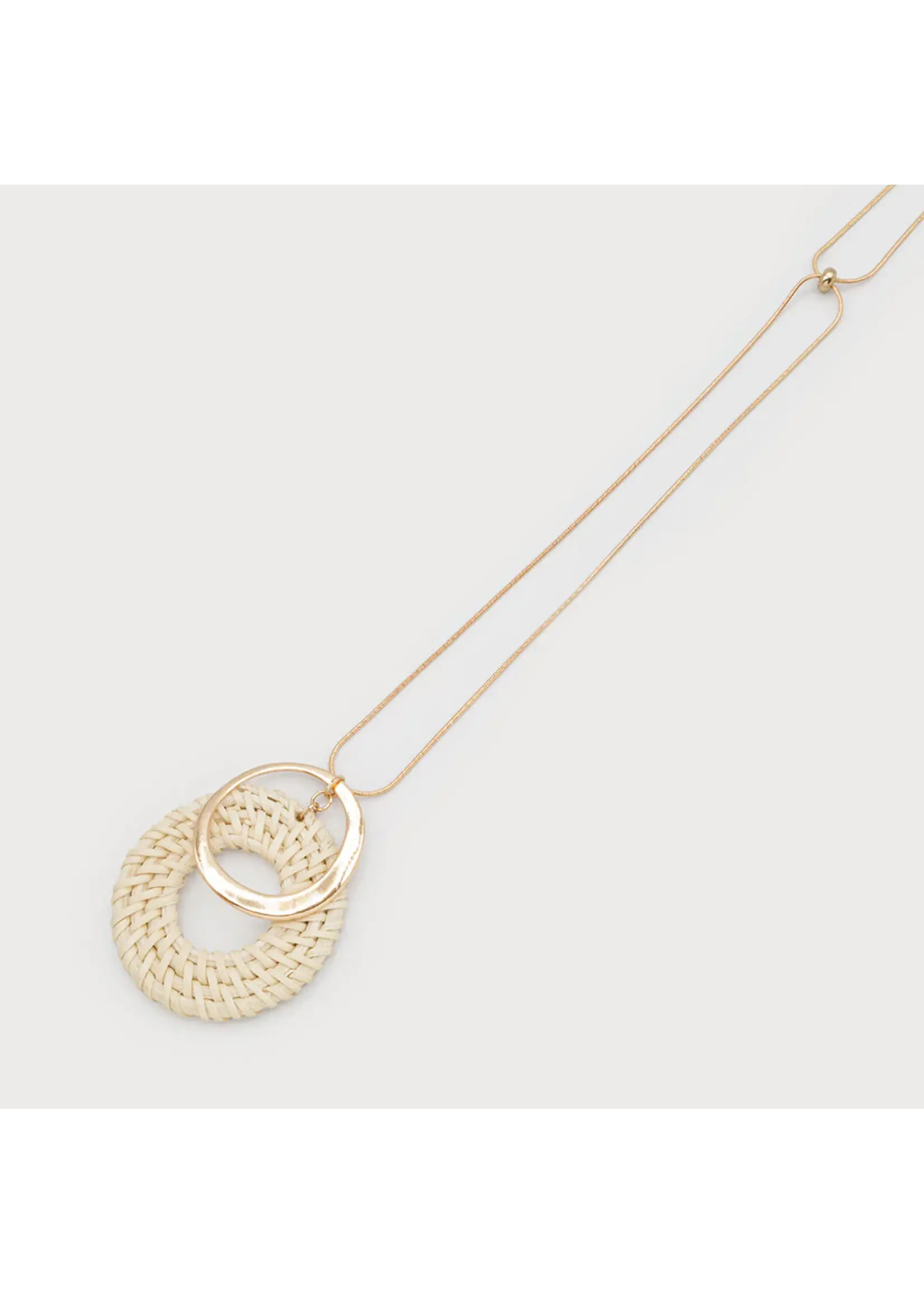 Caracol Rafia Pendant on Chain